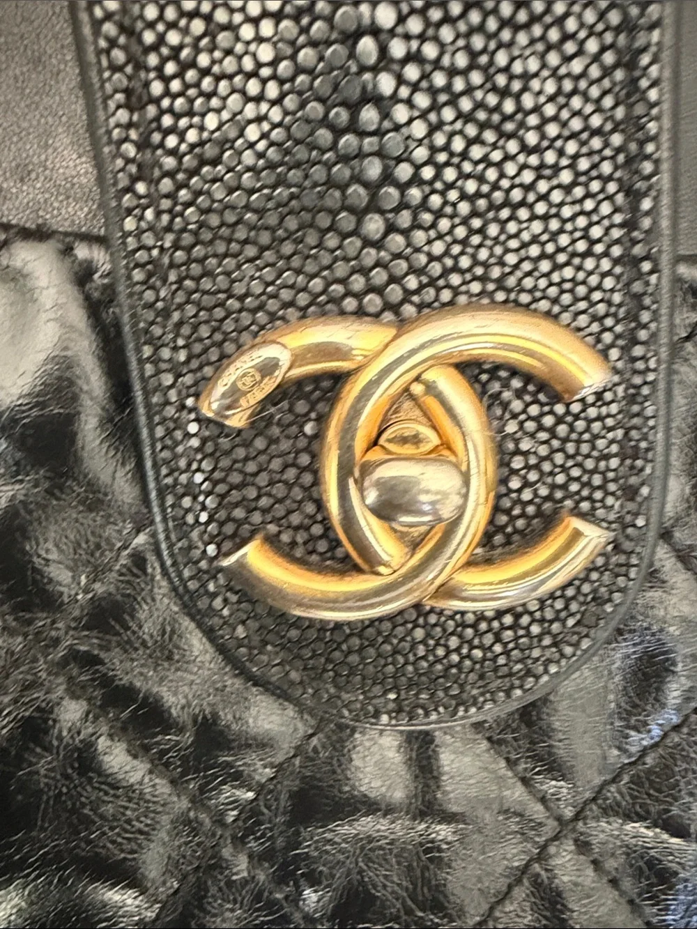 CHANEL Black Quilted Leather bag/tote with Gold CC Hardware